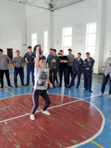 Жим, еще раз жим.