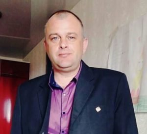 РУКОВОДИТЕЛЬ ФИЗИЧЕСКОГО ВОСПИТАНИЯ Олег Кашапов